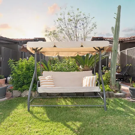 Aelia Sea View 別荘