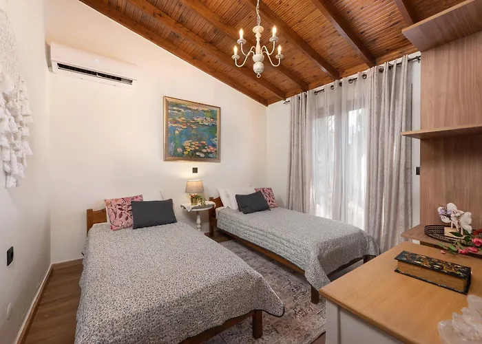 Aelia Sea View 別荘 ゲンナジー